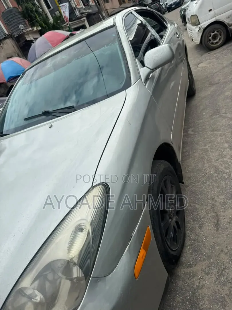Lexus ES 300 2004 Silver