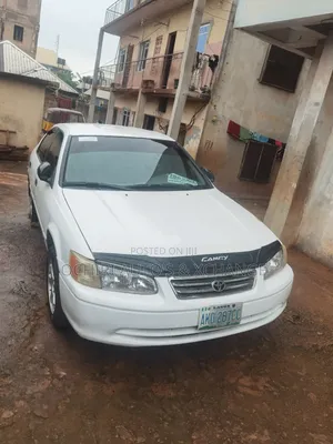 Toyota Camry 2001 White