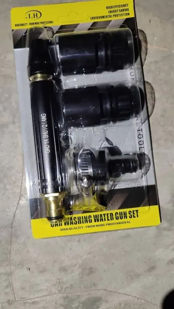 Water Gun Set –