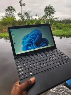 Laptop Geo Geobook 1E 4GB Intel Celeron eMMC 72GB