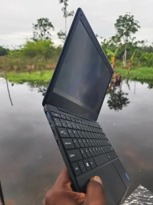 Laptop Geo Geobook 1E 4GB Intel Celeron eMMC 72GB