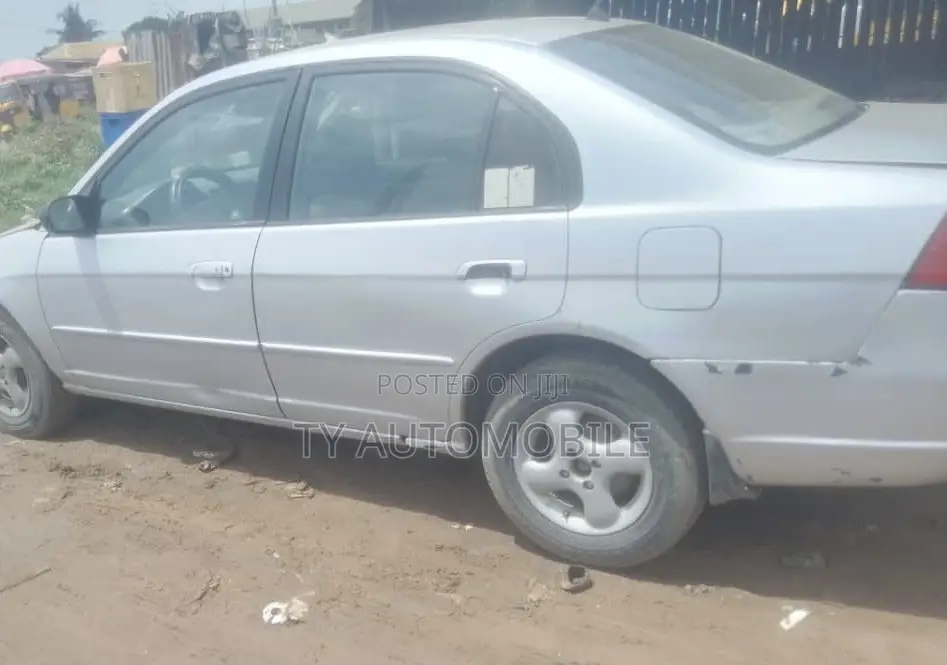 Honda Civic 2003 Silver