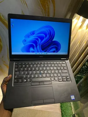 Laptop Dell Latitude 5490 8GB Intel Core i5 SSD 256GB