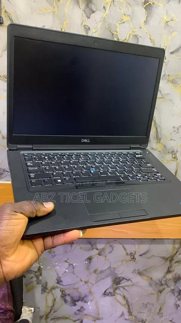 Laptop Dell Latitude 5490 8GB Intel Core i5 SSD 256GB