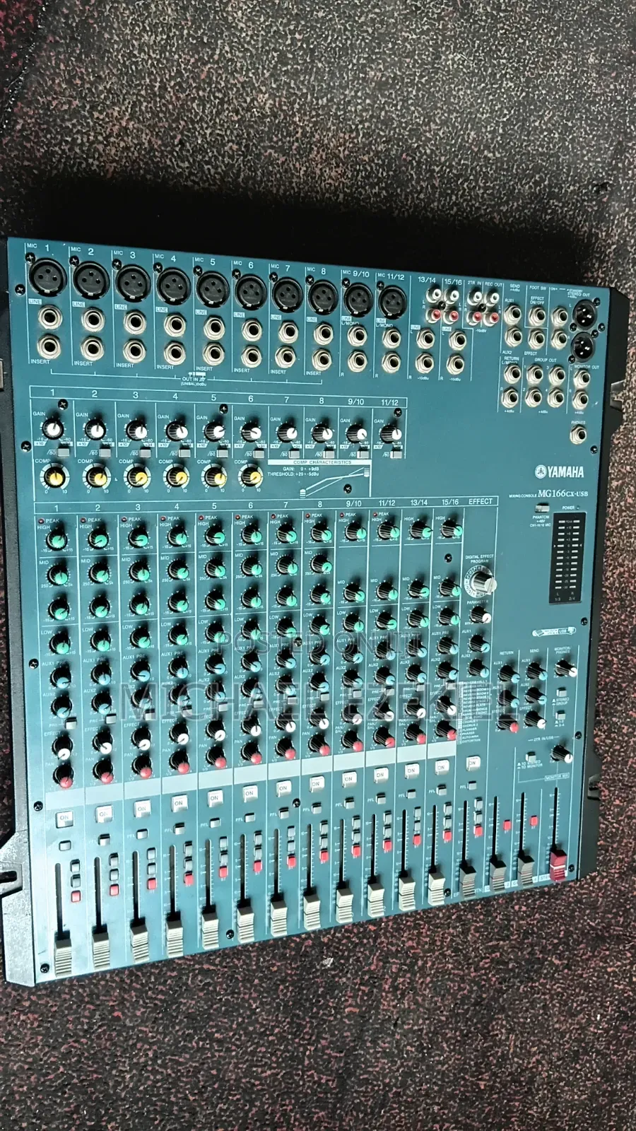 Yamaha Mixing Console