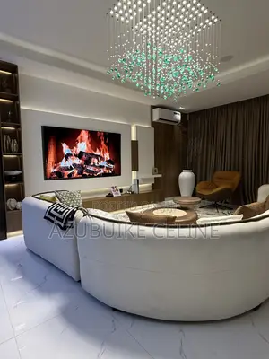 Luxury 2-Bed Shortlet in GRA PH | Pool, Gym, PS5