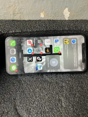 Apple iPhone X 64 GB Black
