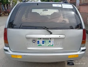 Nissan Primera Wagon 2000 Silver