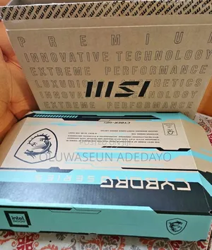 New Laptop MSI Cyborg 15 16GB Intel Core Ultra 7 SSD 1T