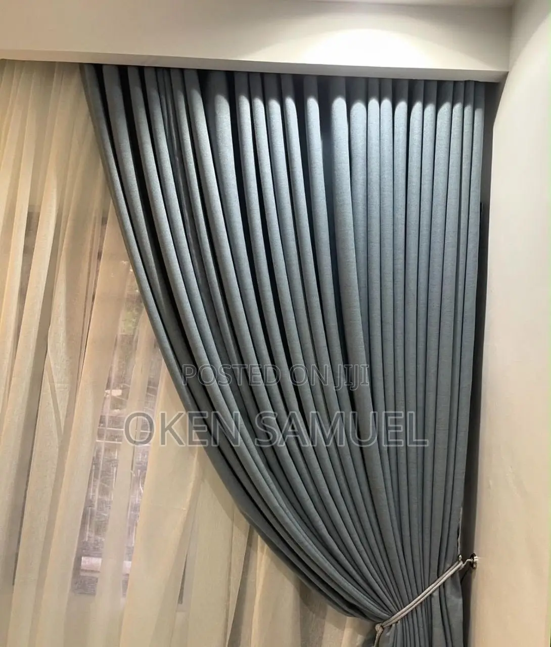 Curtain World