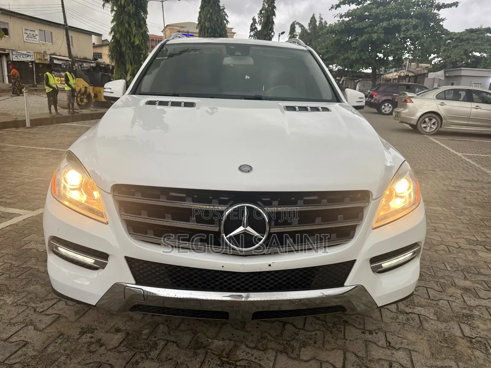 Mercedes-Benz M Class ML350 4MATIC 4dr SUV AWD (3.5L 6cyl 7A) 2014