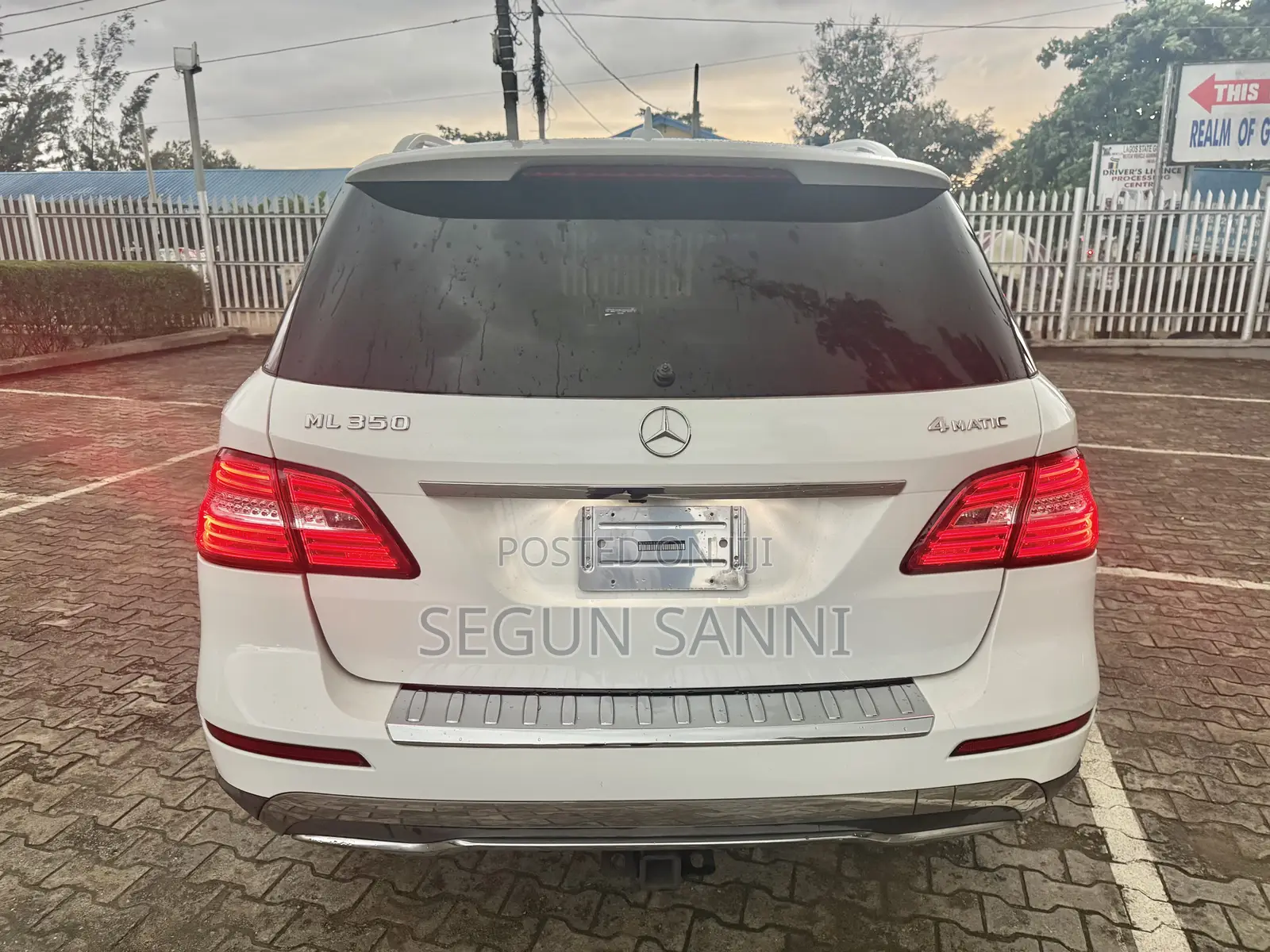 Mercedes-Benz M Class ML350 4MATIC 4dr SUV AWD (3.5L 6cyl 7A) 2014