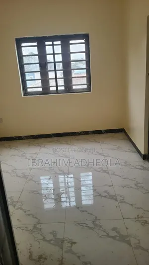 2bdrm Apartment in Command, Ipaja / Ipaja for rent