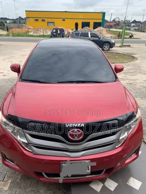 Toyota Venza Limited 2011 Red