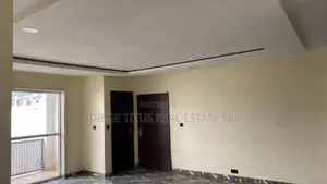 Spacious Three Bedrooms Flat for Office Use