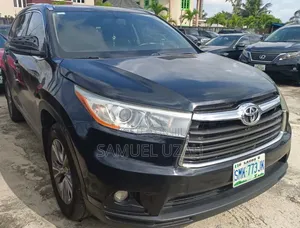 Toyota Highlander 2015 Black