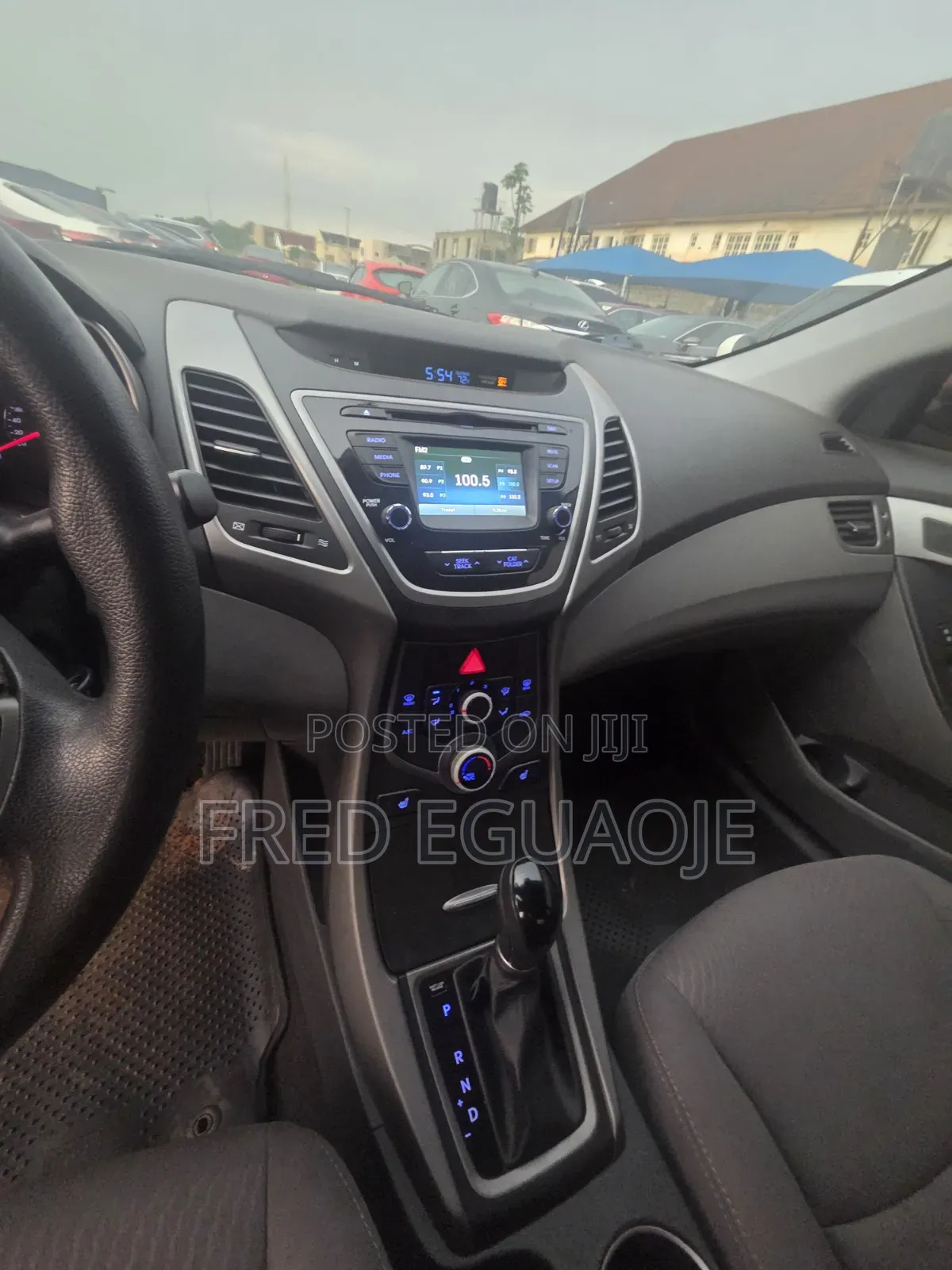 Hyundai Elantra 2014 Red