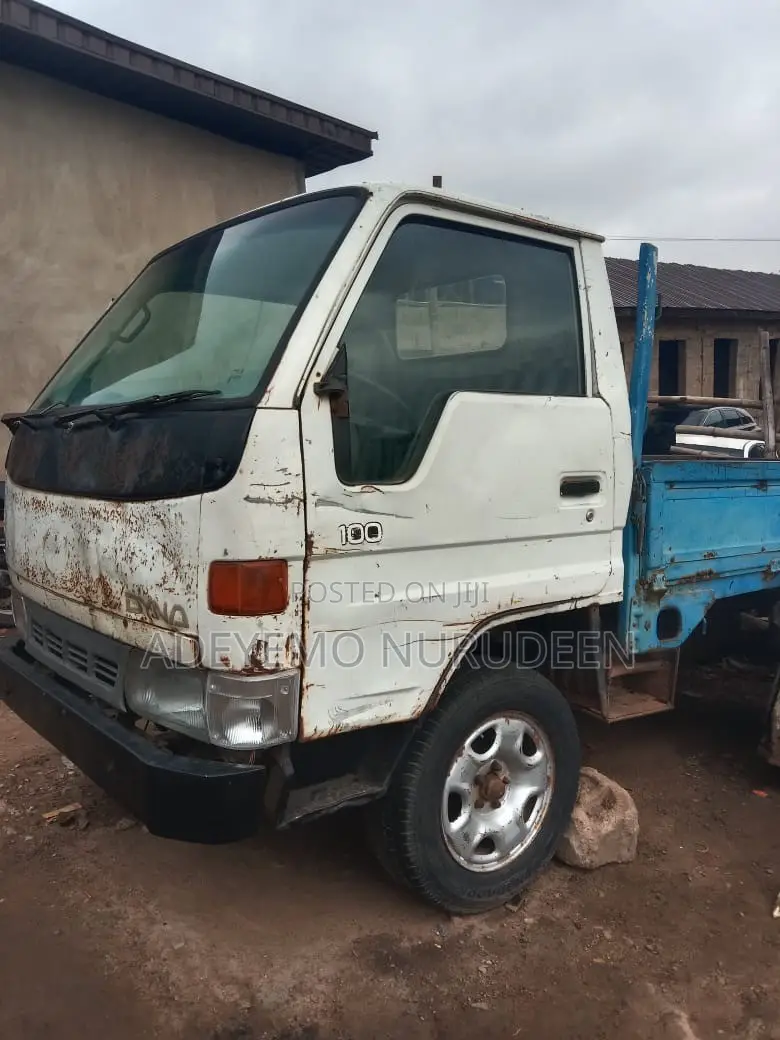 Toyota Coaster 1994 White