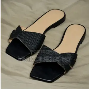 MMD Fearless Femme Women's Black Bow-Detail Slides