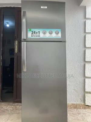 Syinix Refrigerator 268liters