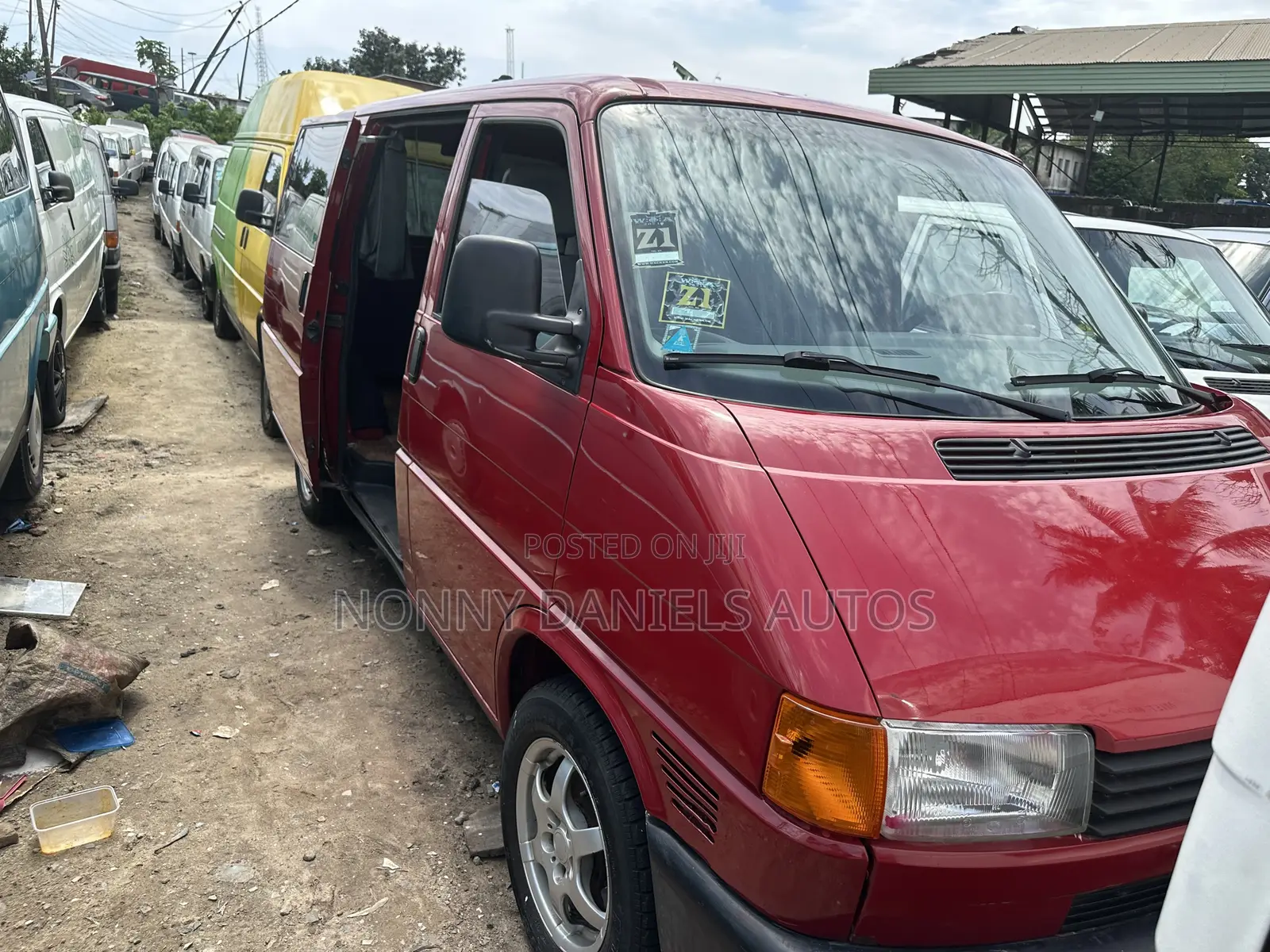 Volkswagen Transporter 2005 Red