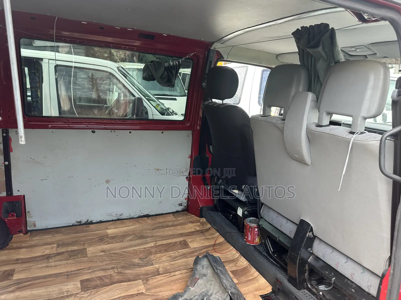 Volkswagen Transporter 2005 Red