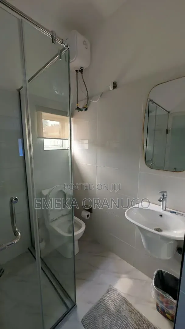 Luxury One Bedroom Apartment