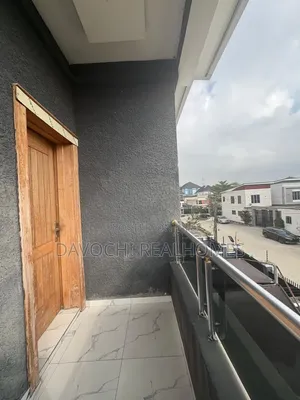1bdrm Apartment in Ikota for rent