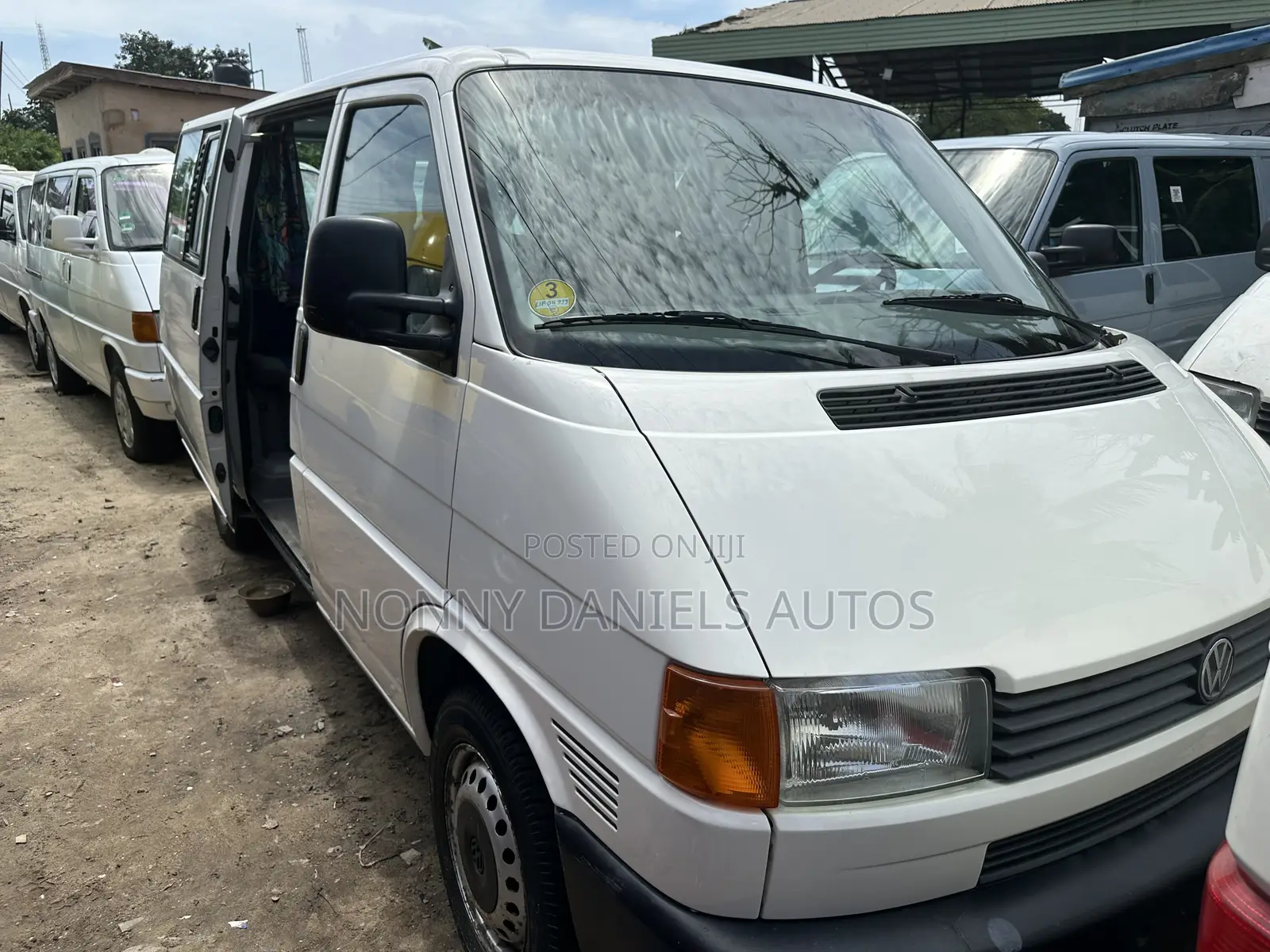 Volkswagen Transporter 2004 White