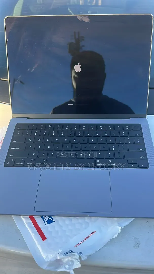 Laptop Apple MacBook Pro 2023 M2 Max 32GB HDD+SSD 1T