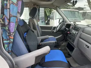 Volkswagen Transporter 2004 White