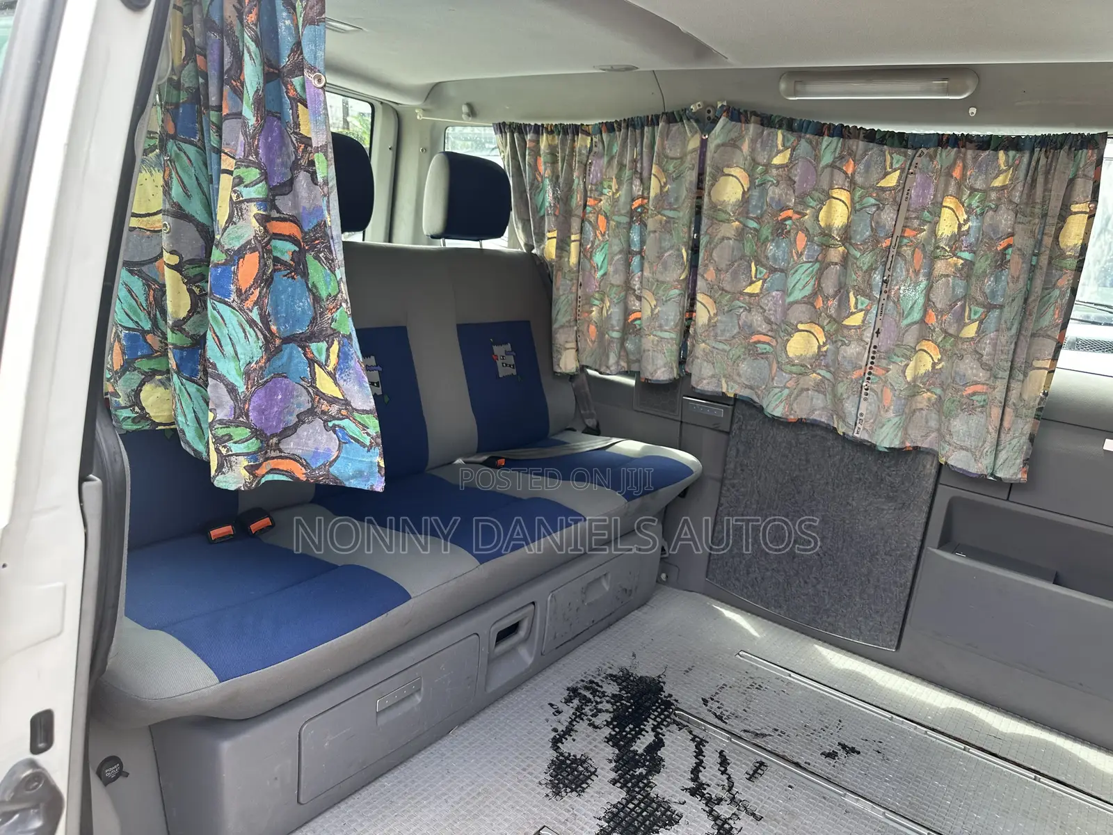 Volkswagen Transporter 2004 White