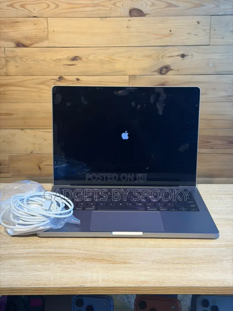 Laptop Apple MacBook Pro 2023 M2 Max 32GB HDD+SSD 1T