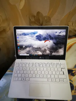 Laptop Microsoft Surface Go 2 4GB Intel Celeron HDD+SSD 256GB