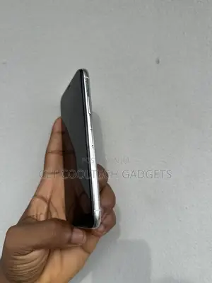 Apple iPhone X 64 GB White