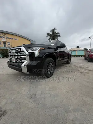 Toyota Tundra Platinum CrewMax 5.5' Bed 2023 Black