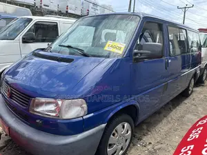 Volkswagen Transporter 2006 Blue