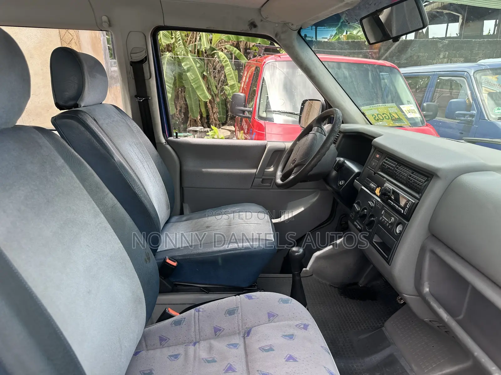 Volkswagen Transporter 2006 Blue
