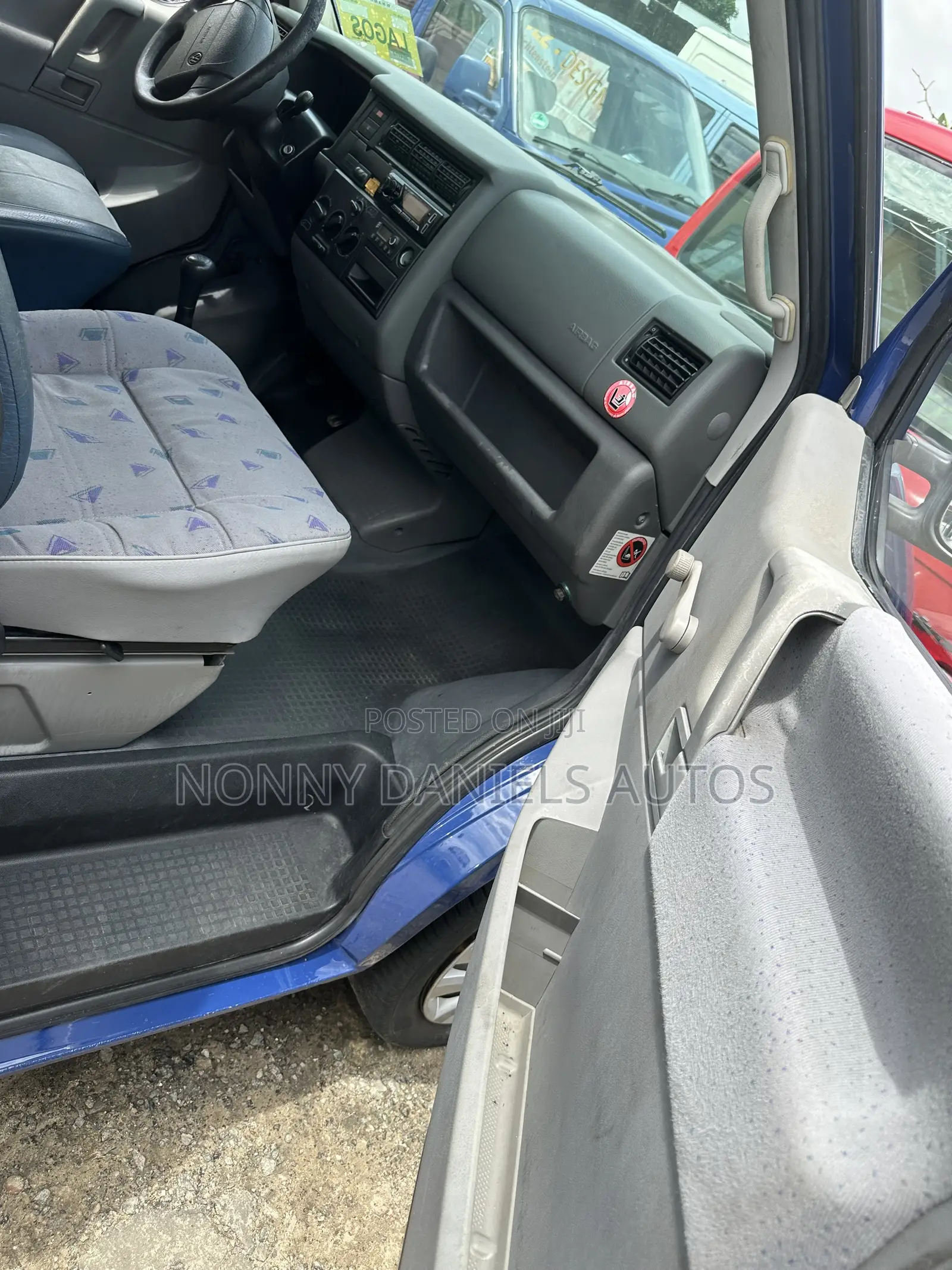 Volkswagen Transporter 2006 Blue
