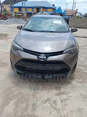 Toyota Corolla 2018 Gray