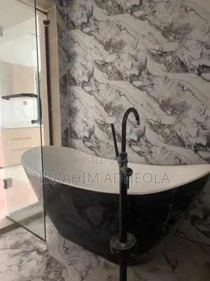 Studio Apartment in Off Adeola Odeku for rent