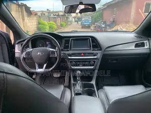Hyundai Sonata Sport 2019 Black