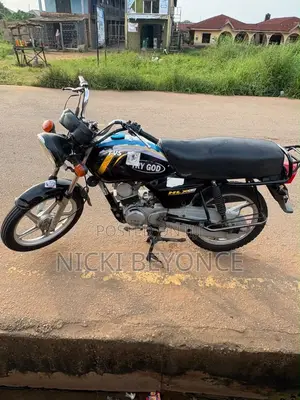 TVS HLX 125 2023 Black