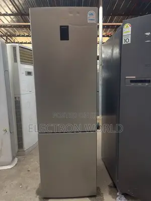 Made in Germany 364l Klasse Double Door Inverter Refrigerator