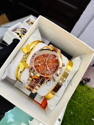 Michael Kors Bradshaw Women's Watch Gift Set + 2 Bracelets