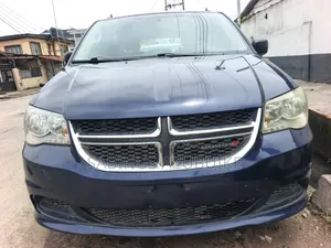 Dodge Caravan 2012 Blue