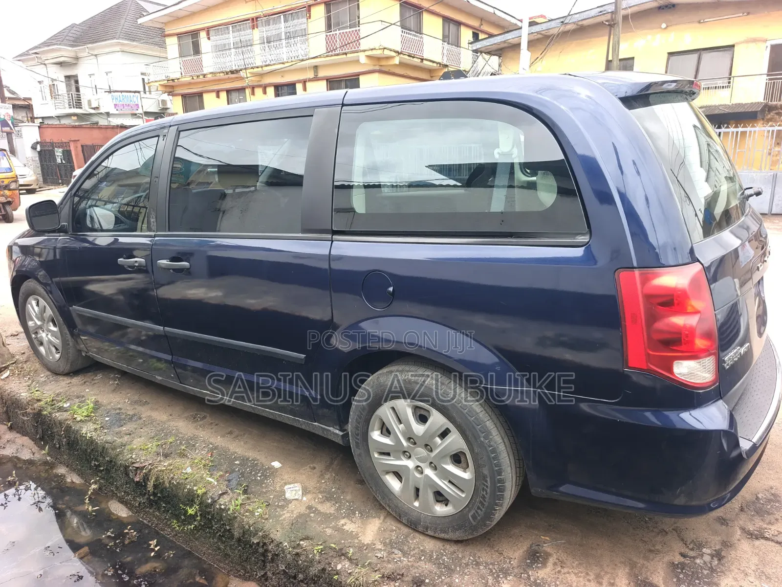 Dodge Caravan 2012 Blue