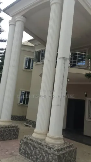 5bdrm Duplex in Adedokun, Ologuneru for sale