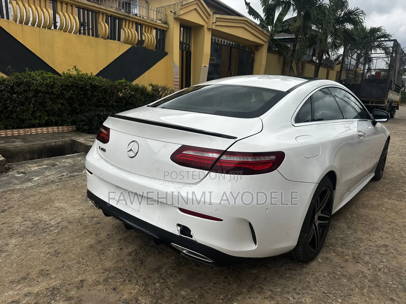 Mercedes-Benz E400 2017 White
