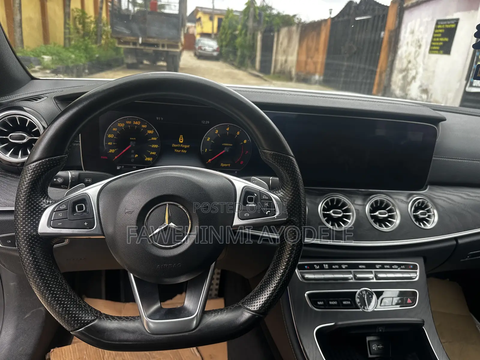 Mercedes-Benz E400 2017 White